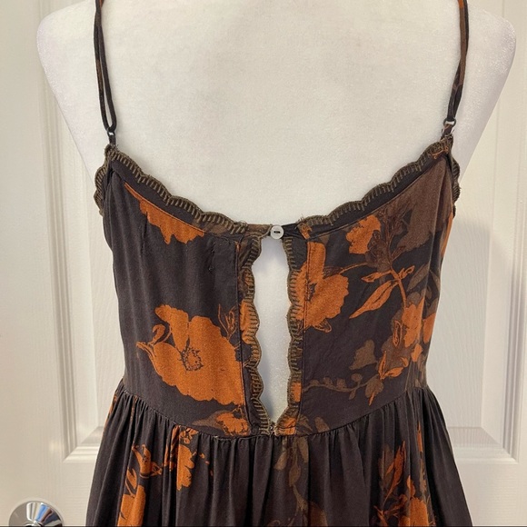 Urban Outfitters Floral Tiered Spaghetti Strap Mini Dress Size M - Picture 6 of 10